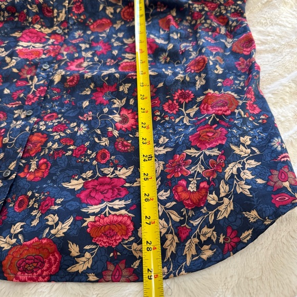 Ralph Lauren Red and Blue Floral Cotton Fabric - Picture 5 of 6